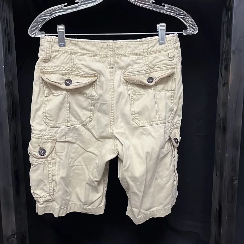 𝅺AEROPOSTALE- tan cargo shorts
